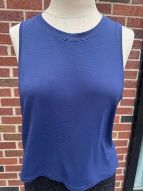 Lululemon Periwinkle Tank Top w/ Perforated Fabric | Size 6/8 | Athletic Running